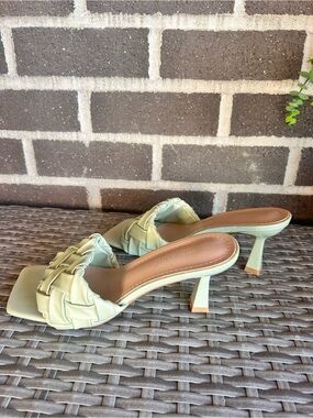 Women’s  Woven Square-Toe Slide Heels in Light Mint - Size 6.5